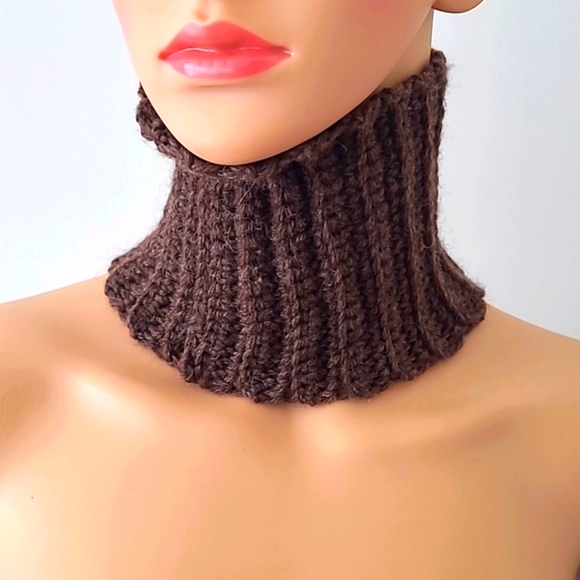 Neck Warmer - Picture 1 of 4